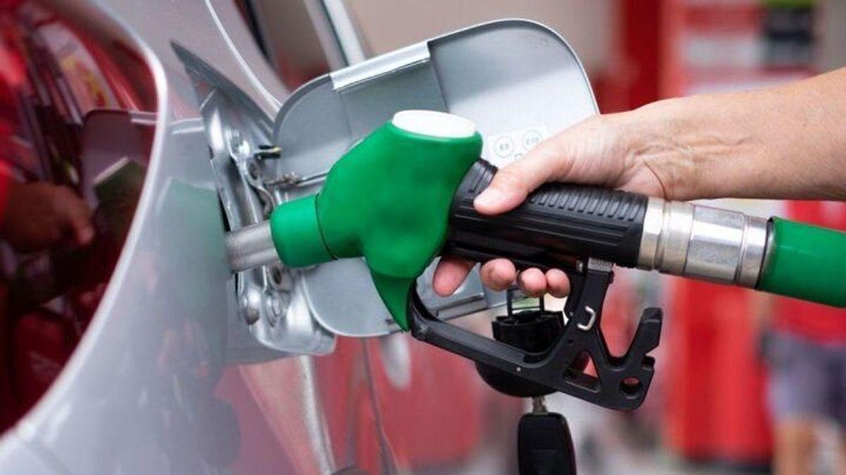 جزئیات اختصاص یارانه سهمیه بنزین 15 لیتری به هر خانوار از خرداد ماه | این سهمیه بنزین به کدام خانوارها تعلق می گیرد؟