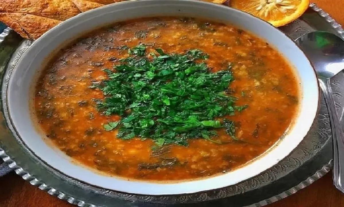 دستور پخت آش گوجه فرنگی | یک غذای خوشمزه ایرانی که هیچکس دست رد بهش نمیزنه