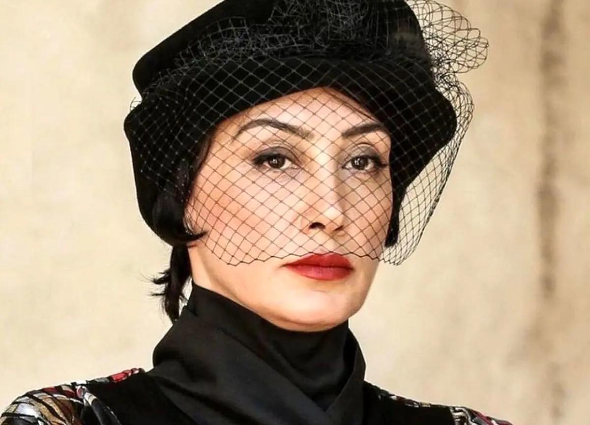 هدیه تهرانی 52 ساله شد | تصویر جدید هدیه تهرانی با چهره بشاش و حیوان خانگی اش