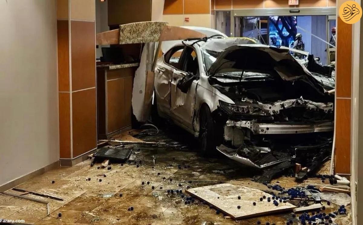 برخورد غیرعمدی یک خودرو به مرکز فوریت‌های پزشکی| راننده خودرو در دم جان باخت+ویدئو