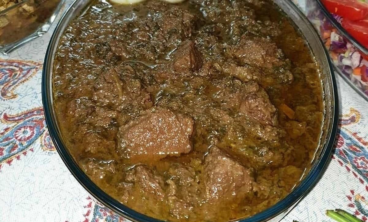 دستور پخت خورشت اسفناج گردو | این خورش خوشمزه از فسنجون خوشمزه تره