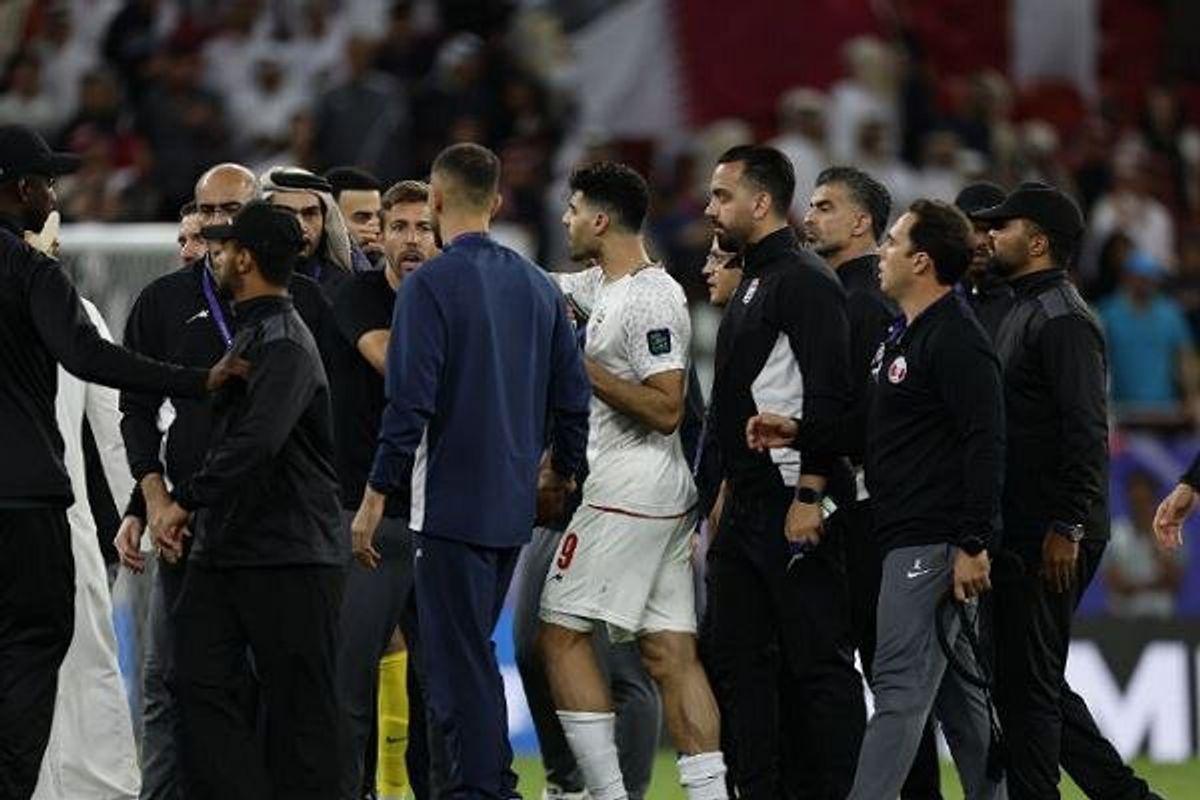 بازیکنان ایران و قطر درگیر شدند | ویدئوی درگیری شدید بازیکنان پس از اتمام مسابقه ایران و قطر